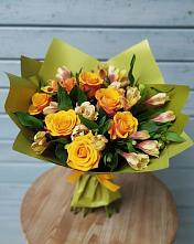 Букет цветов из:  Альстромерии и Розы в Гурьевске Калининградской области