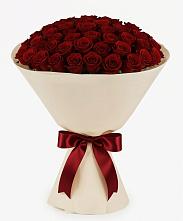 Букет 101 Бордовая роза Блэк Бакарра в Гурьевске Калининградской области