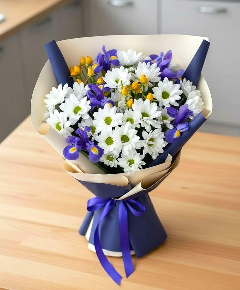Букет цветов из: Розы, Ирисы и Хризантемы в Гурьевске Калининградской области