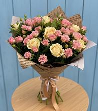Букет цветов из:  Розы #REPLACE_PRED# Гурьевске Калининградской области