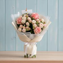 Букет цветов из:  Розы в Гурьевске Калининградской области