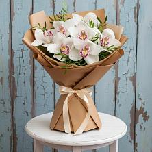 Букет цветов из:  Орхидеи и Розы в Гурьевске Калининградской области